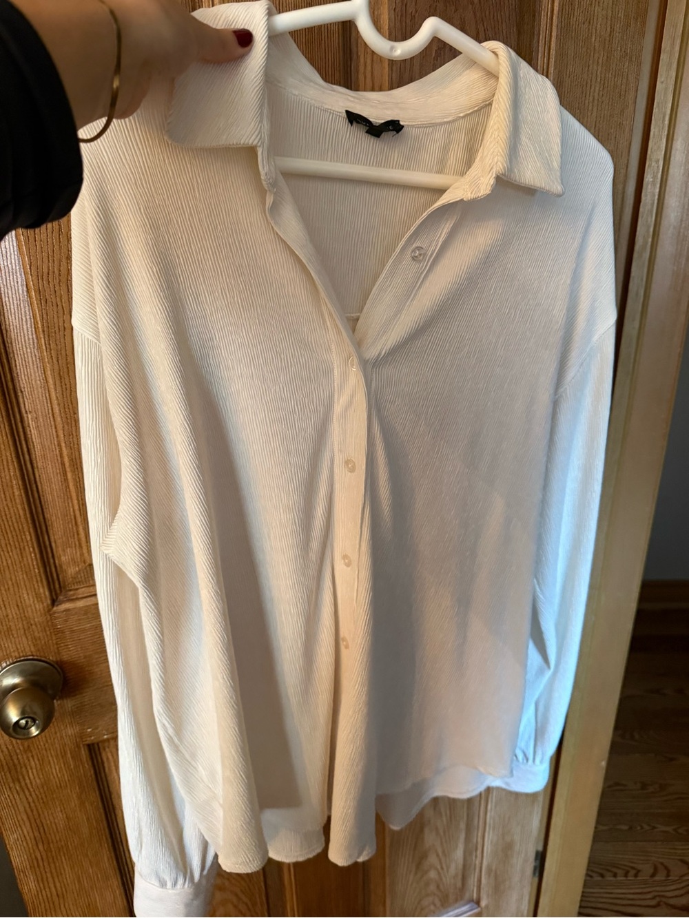 Dynamite Cream Button-Down Collared Shirt
